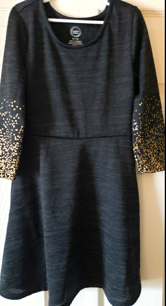 Girl's dress - New